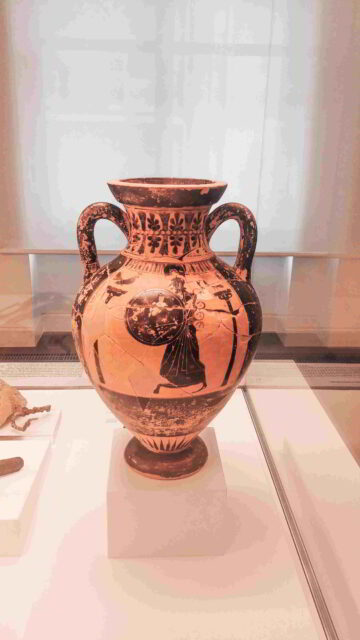 MUSEO DI REGGIO CALABRIA UN VASO ANTICO
