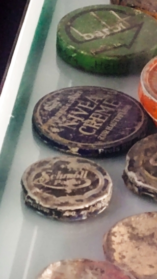 AUSCHWITZ CREMA NIVEA