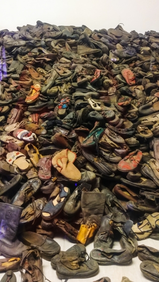 AUSCHWITZ SCARPE PRIGIONIERI