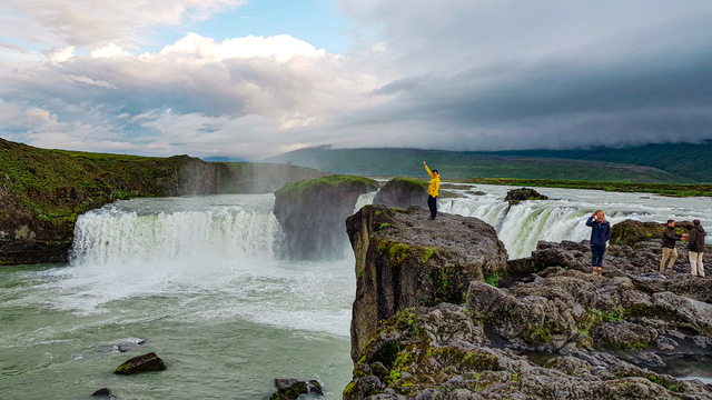 ISLANDA CASCATA GODAFOSS LUNGO RING ROAD