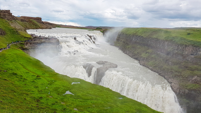 ISLANDA CASCATA GULLFOSS LUNGO RING ROAD