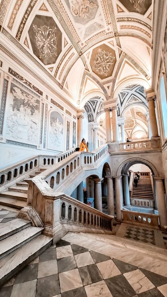 CATANIA COSA VEDERE MONASTERO BENEDETTINI SCALONE