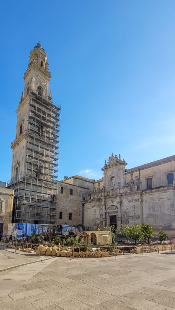 LECCE COSA VEDERE PIAZZA DUOMO