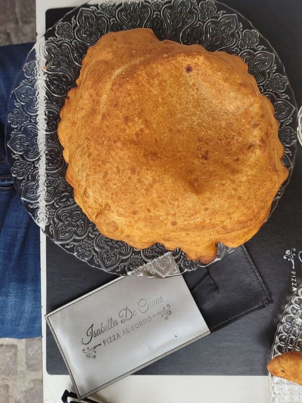 MANGIARE A NAPOLI SPENDENDO POCO PIZZA FRITTA