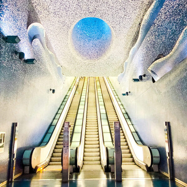 curiosità da vedere a Napoli metro toledo