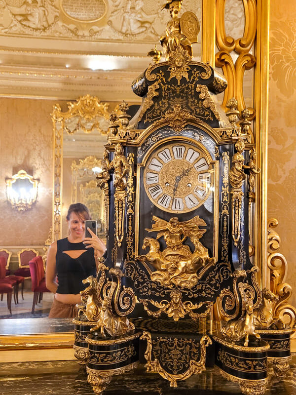 NOTO COSE DA VEDERE SALA SPECCHI