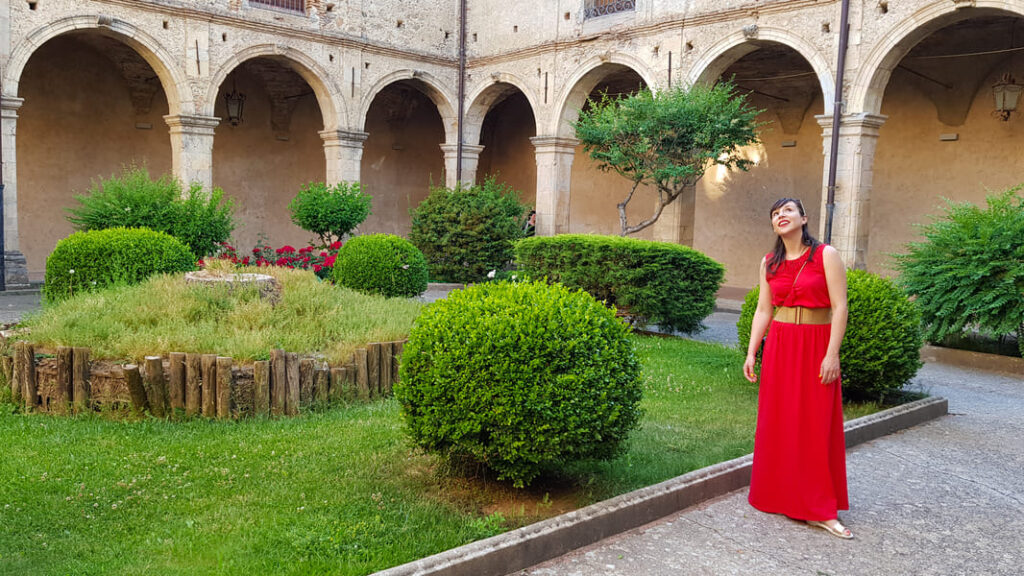 ALTOMONTE COSA VEDERE CHIOSTRO