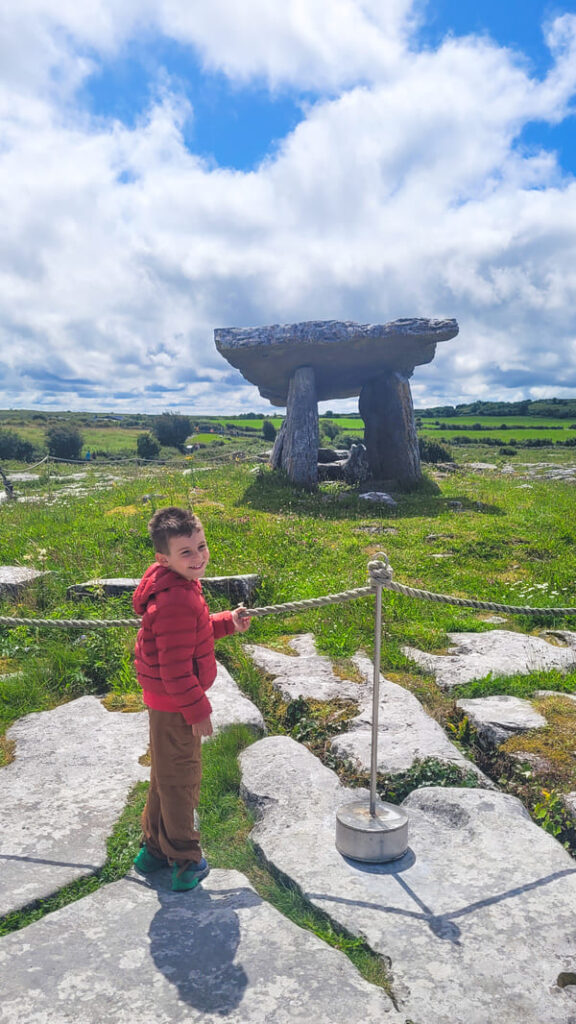 COSE DA VISITARE IN IRLANDA POULNABRONE DOLMEN