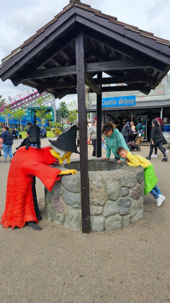 Il pozzo e la strega di Legoland a Billund